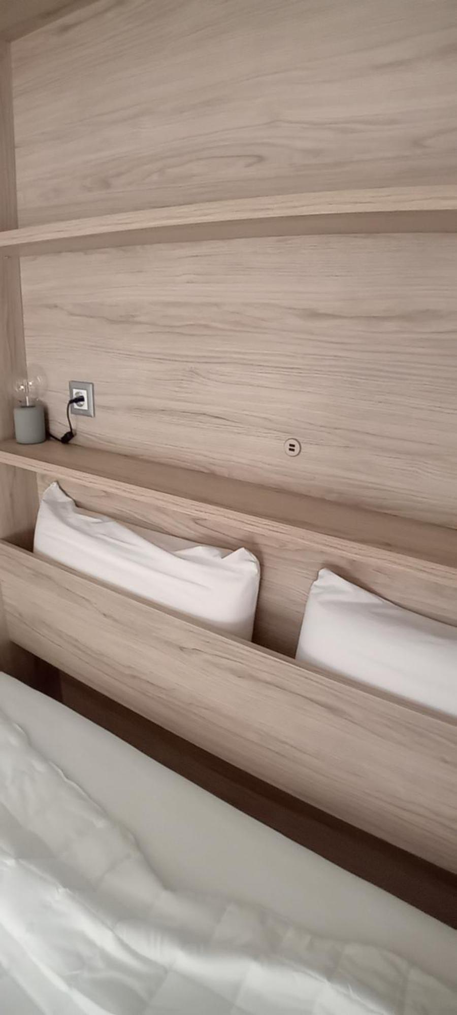 La Fuente 27 *