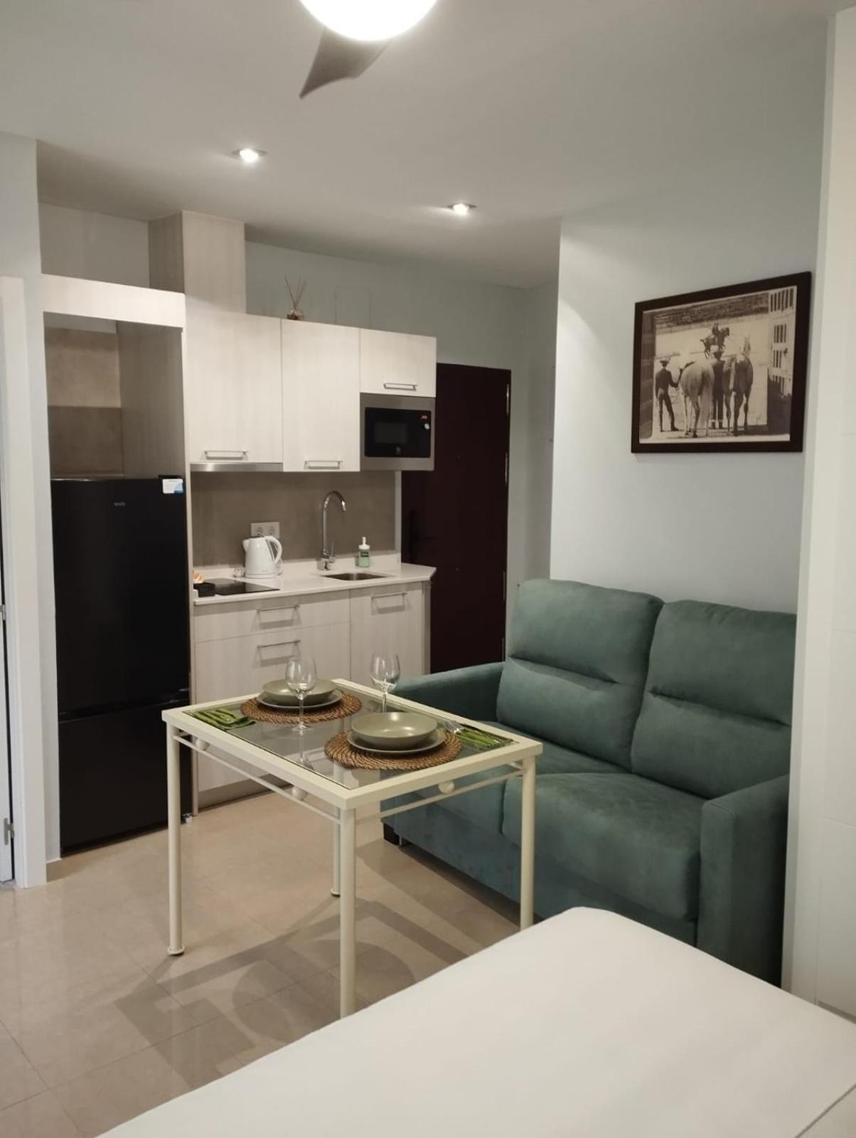 Apartment La Fuente 27 Tomares